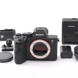 Sony A7IV With Box And 3 OEM Batteries And A Charger 