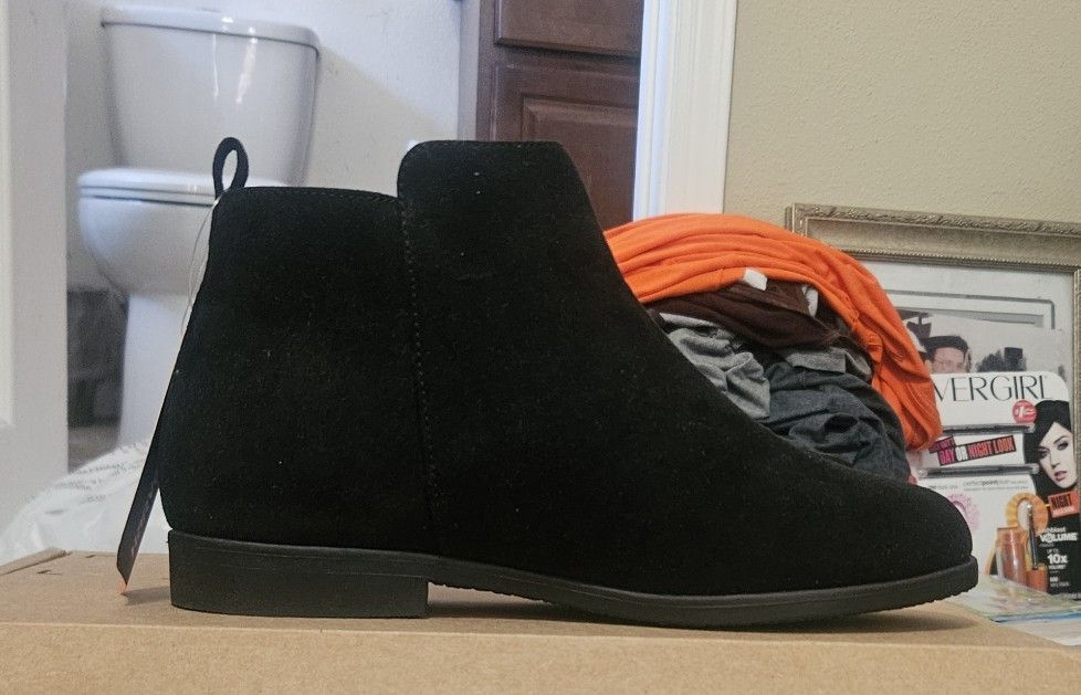 Black Short Boots For Your Princess