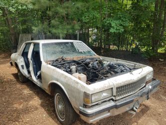 88 BOX CHEVY (CAPRICE)