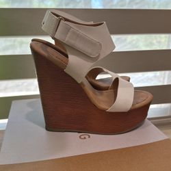 Call It Spring Wedges Size 6.5 