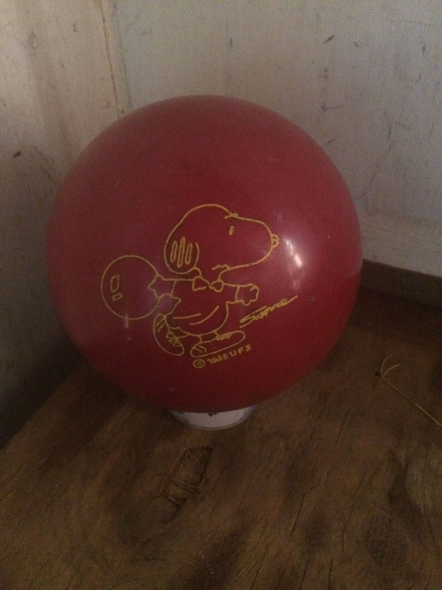 Brunswick snoopy bowling ball