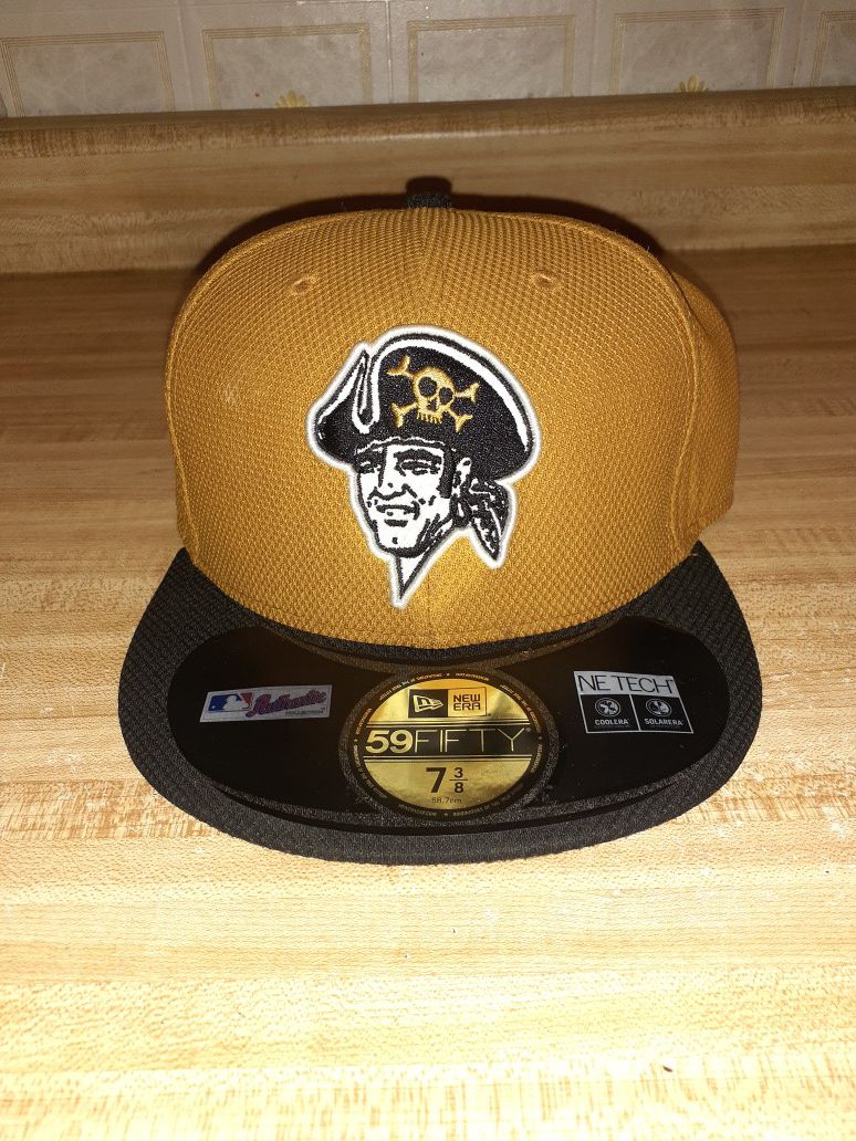 New era hat pirates