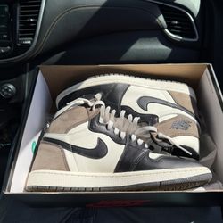 Jordan 1 Mochas