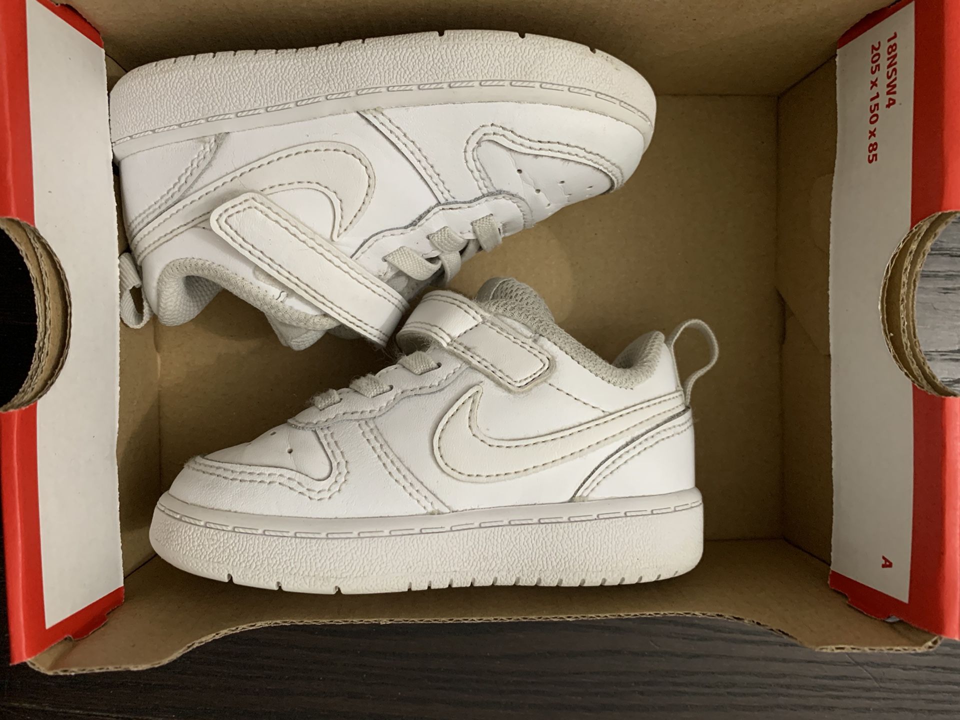 Toddler nike shoes