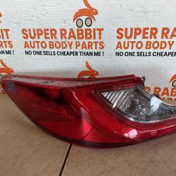 2025 CAMRY Driver tail light outer CHEAP original 🤩