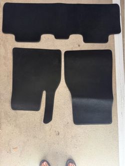 2026 Model Y OEM floor mats