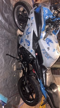 2009 yamaha fz6r