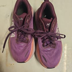Hoka 6 B