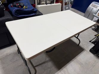 #397 Iceberg Camping Folding Table 30x60