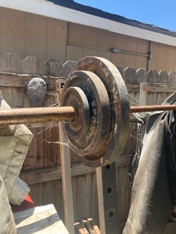 Bench press iron bar and iron plates