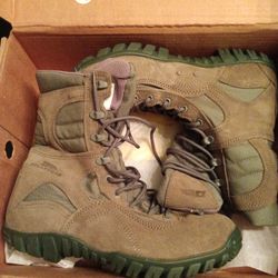 Military Boots
