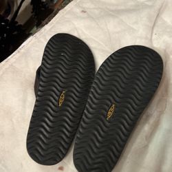 Black Keen Size6 