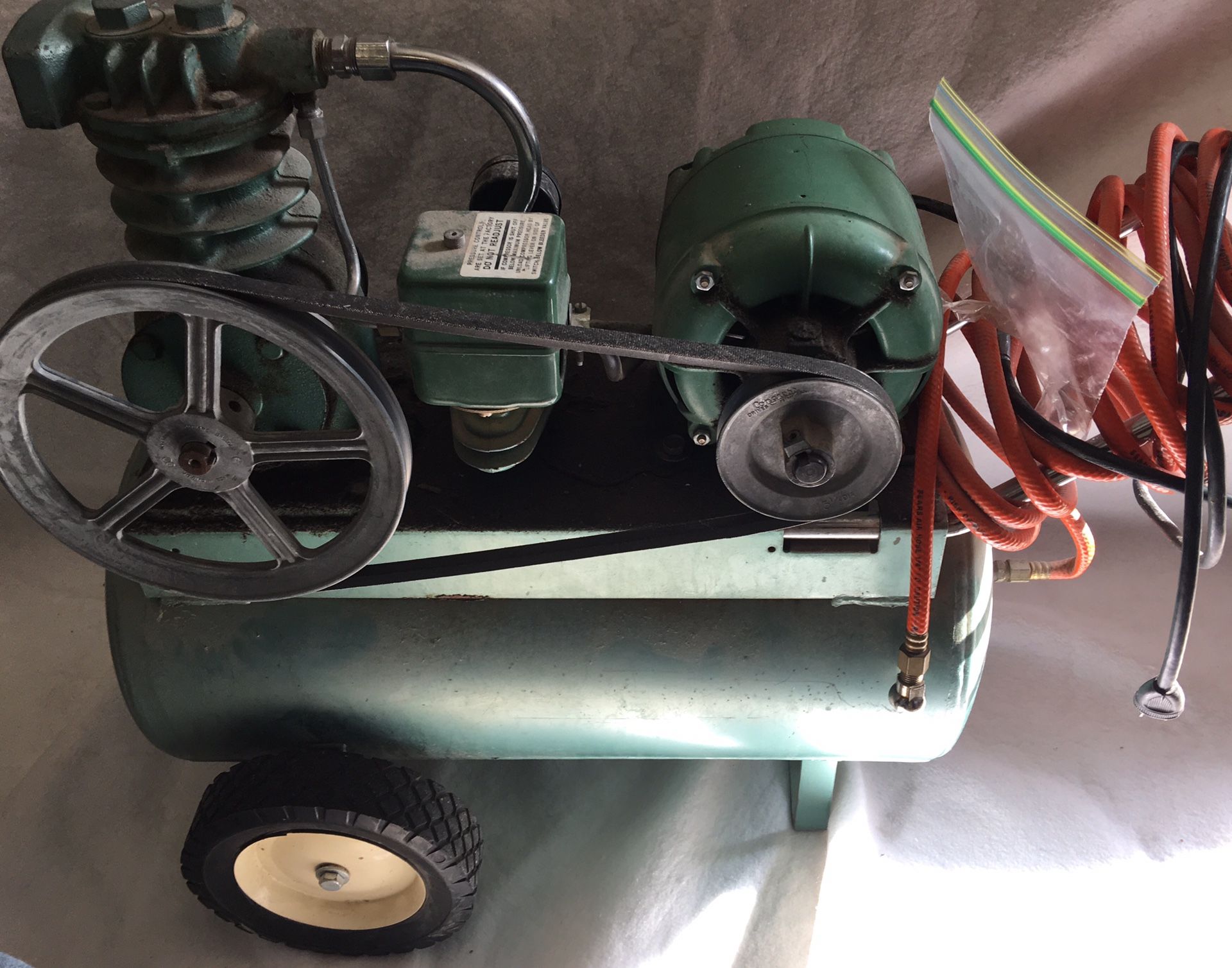 SEARS PAINT SPRAYER/AIR COMPRESSOR Model number 106.152240 Located in