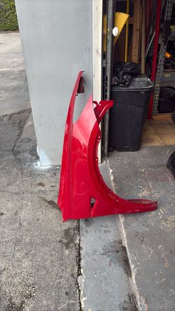 Tesla Model Y 20-25 fender Rh.  Oem