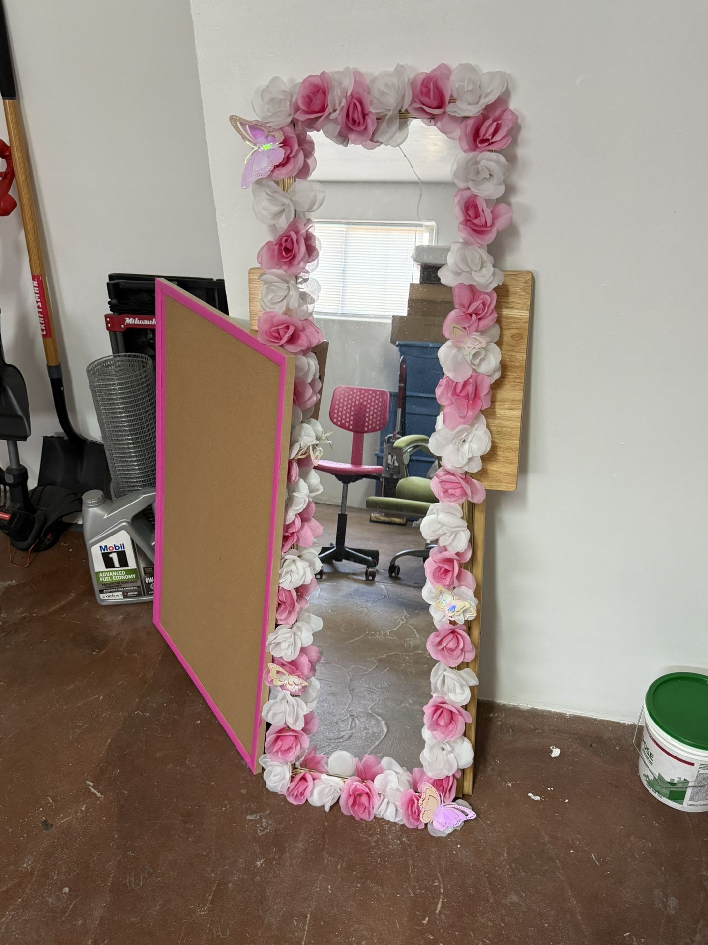 DIY Pink Mirror And Pink Board
