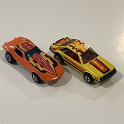 Vintage 1980 Hot Wheels Wipe Out Track Turbo Mustang & Corvette Stingray Loose