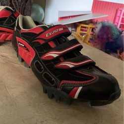 Mountain Bike Shoes
