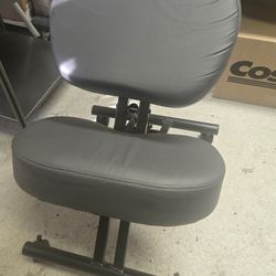 Kneeling Chair