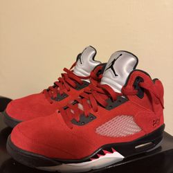 Jordan 5 Raging Bull