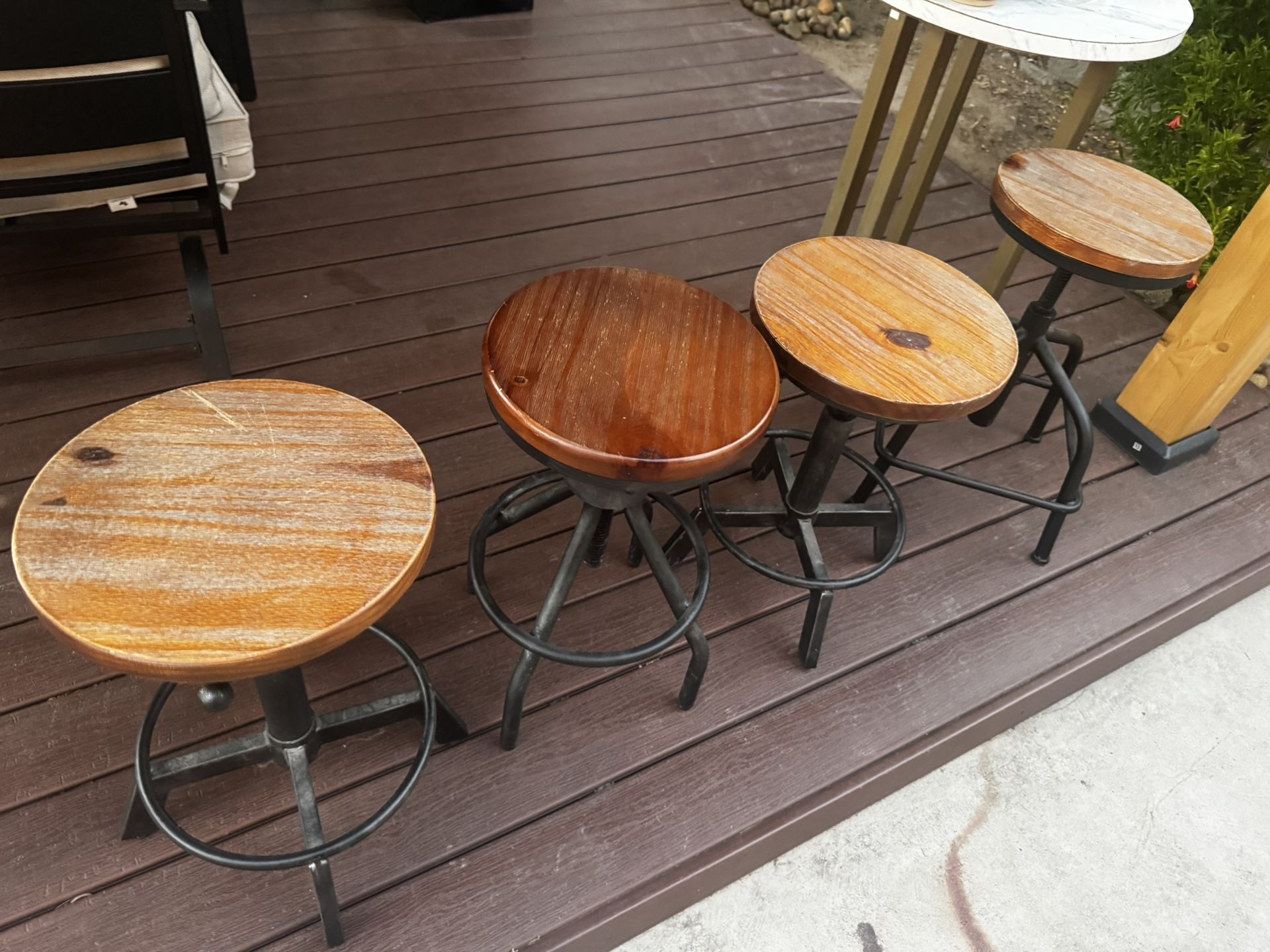 4 Wooden Stools