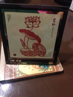 “Paper cut” china decor