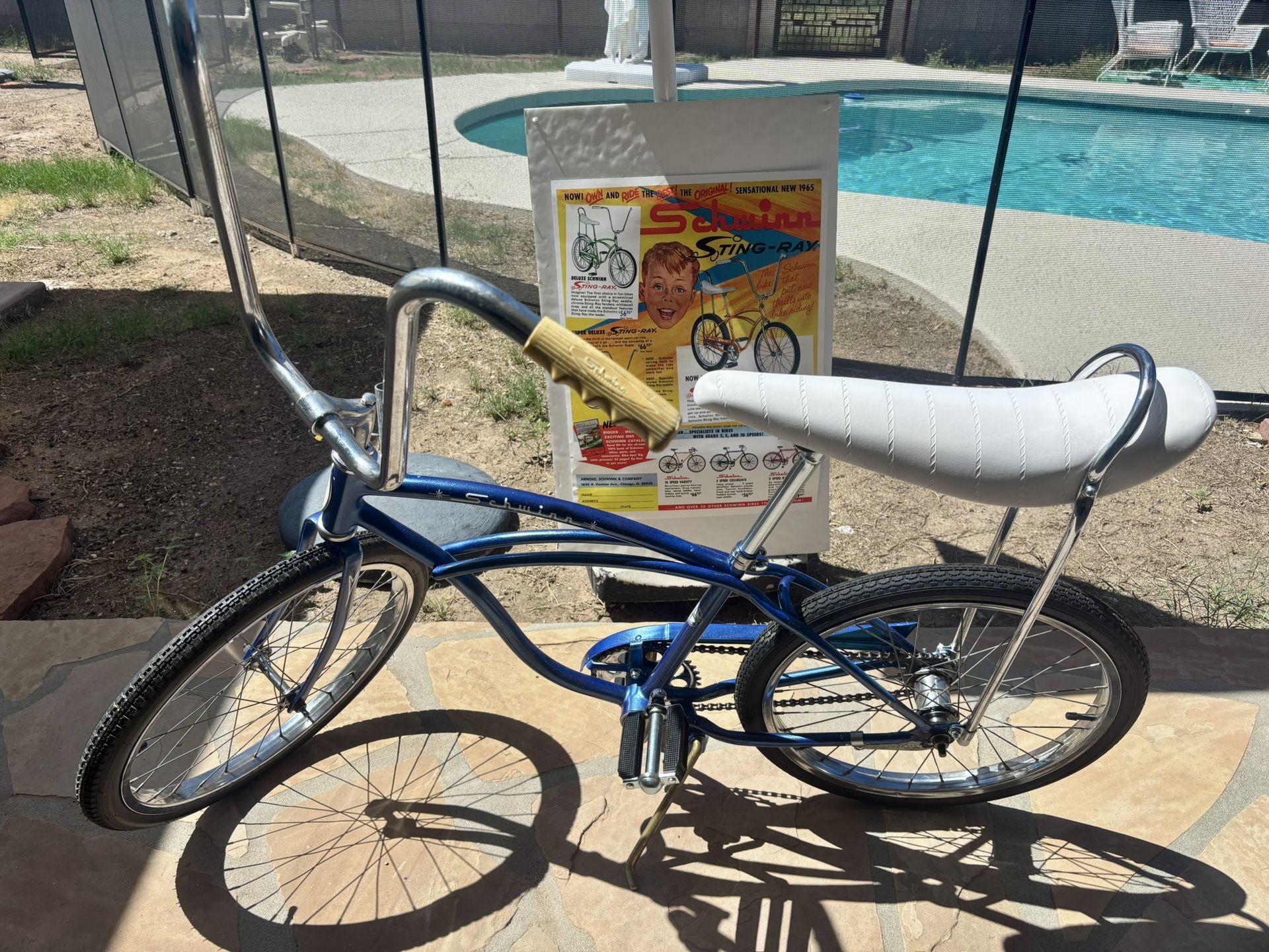 1967 Schwinn Stingray complete bike
