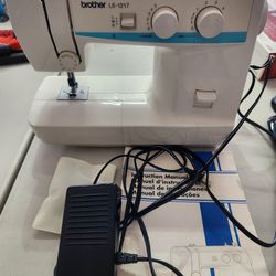 Brother LS-1217 Sewing Machine 