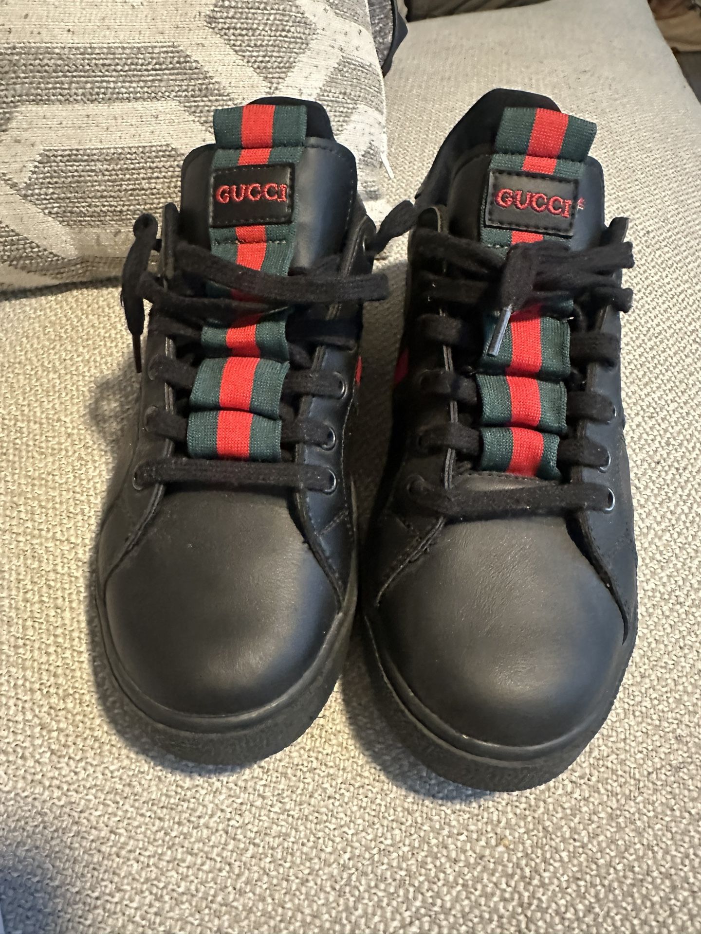 Gucci Shoes 