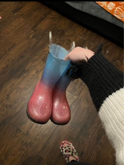 Rainboots!