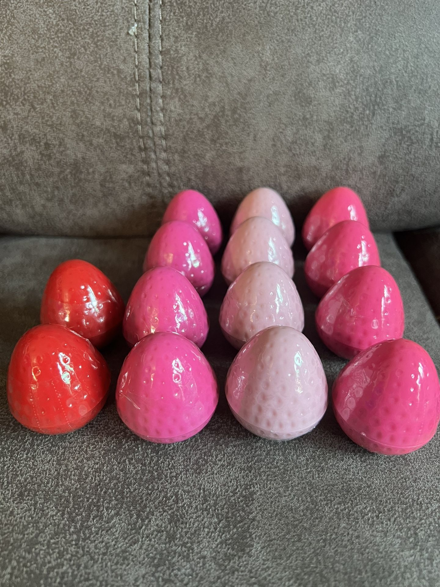 lip balm, lip gloss& some make up