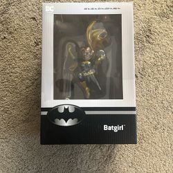 Thinkgeek Batgirl Figurine/statue
