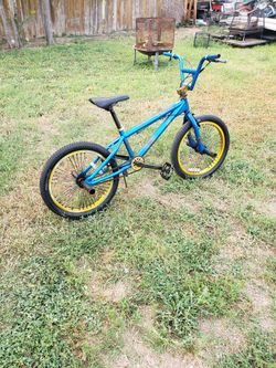 Mongoose Freestyle Bike