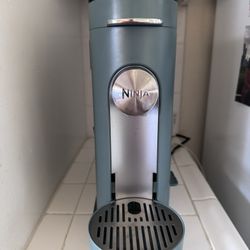 Ninja Single Serve Pods And Grounds Coffee Maker 