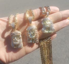 Chains Stainlees Steel 14k Gold Plated Doesn't Loses Color