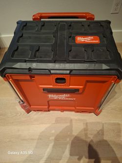 Milwaukee packout tool cart 19 "