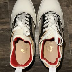 Christian Louboutin So Kate 120 – Black Patent Leather (Size 9)