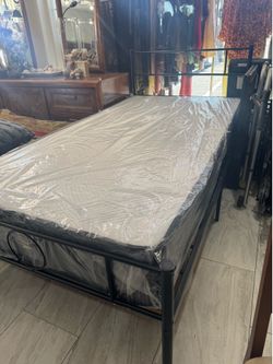 Twin bed/ cama individual