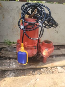 3/4 HP Sewage pump with New Float Switch
