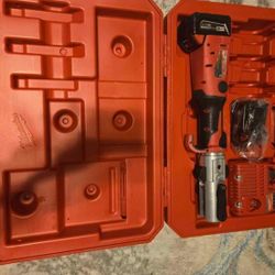 Milwaukee M18 FORCE LOGIC Long Throw Press Tool Kit 2773-20L