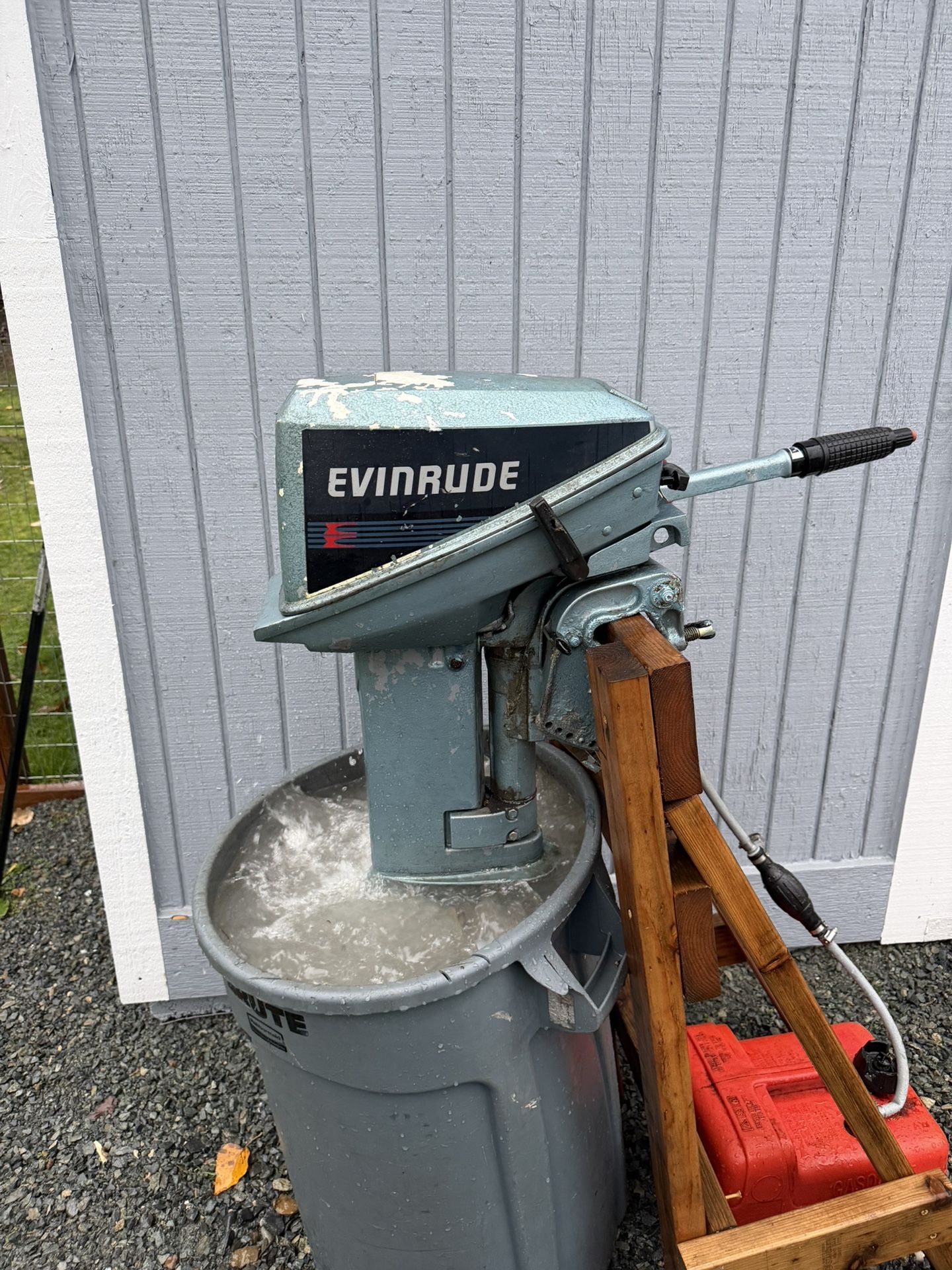 9.9 Evinrude Short Shaft