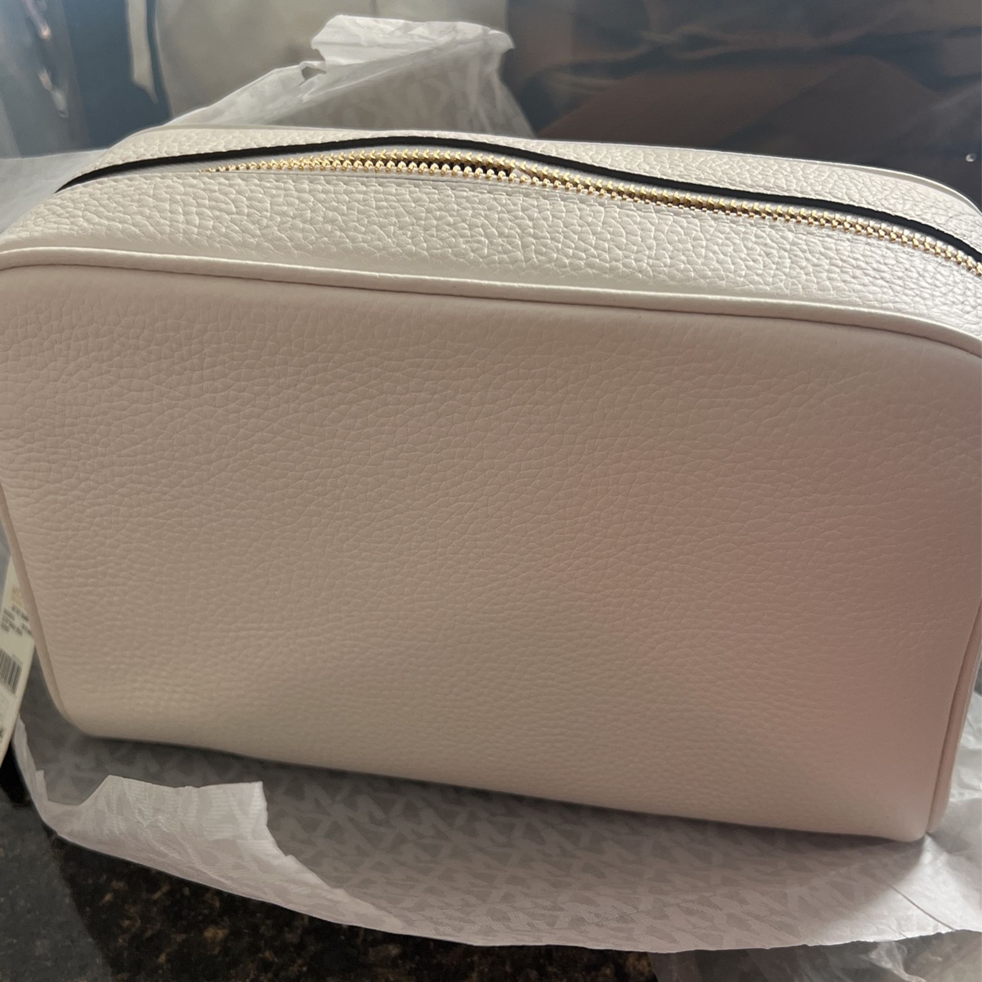 Michael Kors Travel Pouch