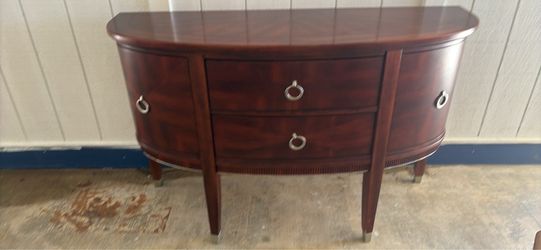 Buffet Hutch/Entertainment center
