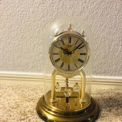 Vintage linden quartz clock ( Works ) 