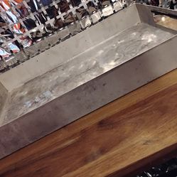 Metal tray