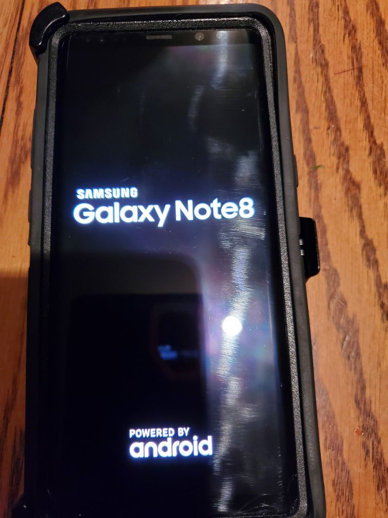 Samsung Galaxy Note 8 W/case