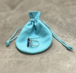 TIFFANY & CO Silver Cocktail Ring With Purple Amethyst
