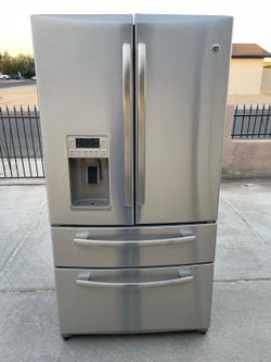 Refrigerator GE Stainless Steel Counter deph 4 Door