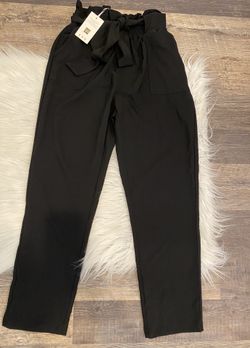 Women's Cropped Paper Bag Waist Pants with pockets