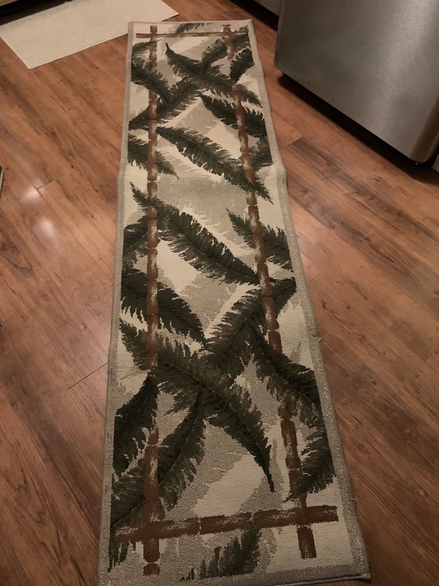 Two Runners Each 2x7.9 And Carpet 11x10