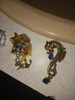 2 Beautiful Bereri Limited Edition Brooches  